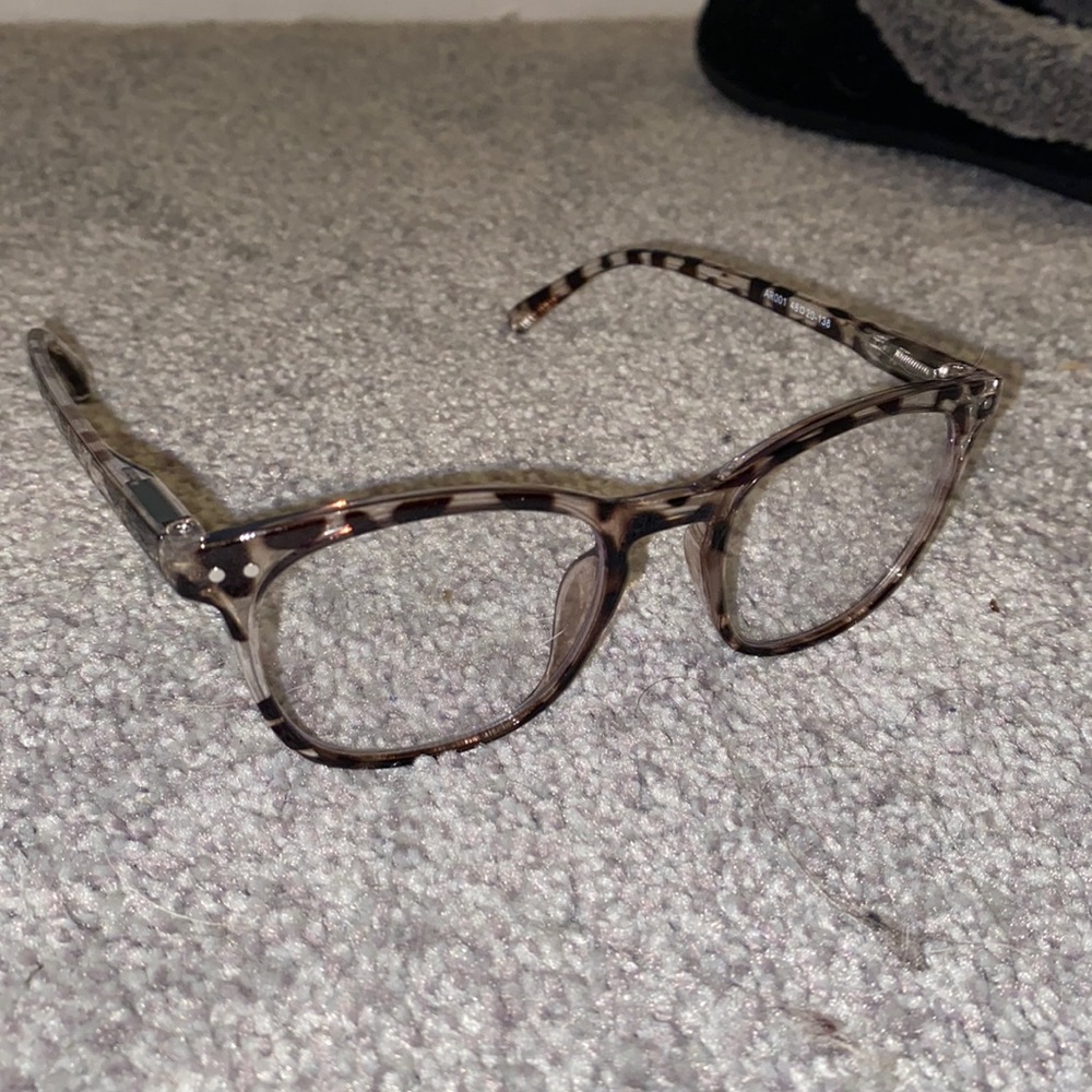 Blue light glasses, brand new!